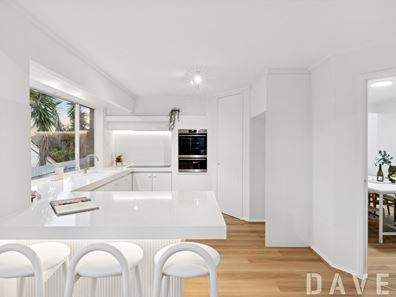 2 Wandearah Way, Kingsley WA 6026