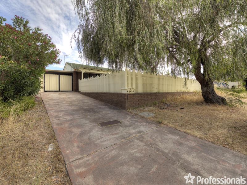 2 Allamanda Way, Forrestfield