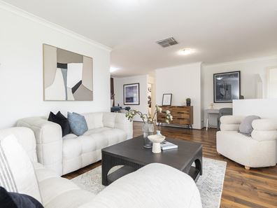 1/110 Centre Street, Queens Park WA 6107