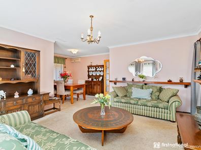 48 WHEATLEY DRIVE, Bull Creek WA 6149