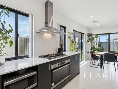 30 Beautiful Road, Banksia Grove WA 6031