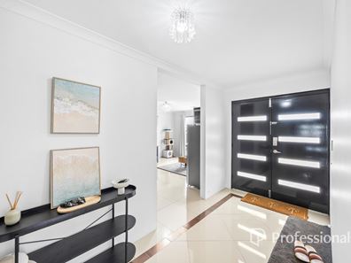 31 Carlingford Court, Australind WA 6233