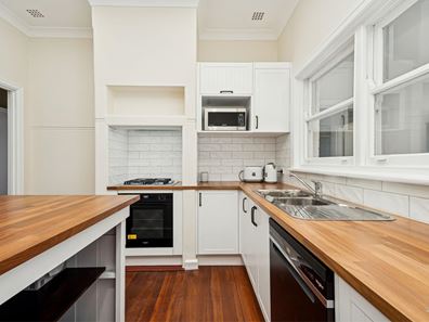 200 South Terrace, Como WA 6152