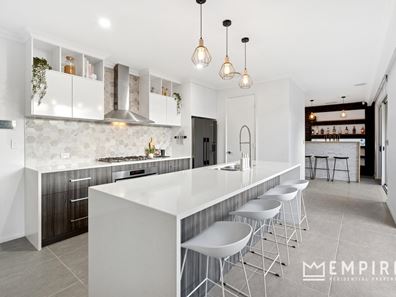7 Prada Way, Spearwood WA 6163
