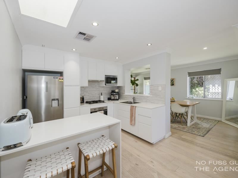 25a Pennine Way, Hamersley WA 6022