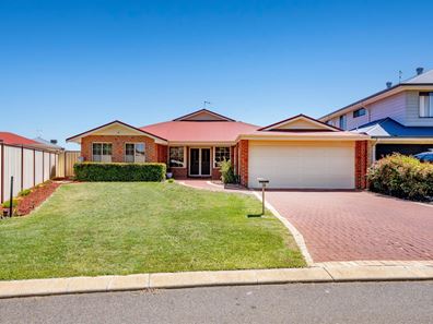 16 MEADOW LANE, Pinjarra WA 6208