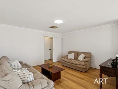 13 Pine Grove, Kardinya WA 6163