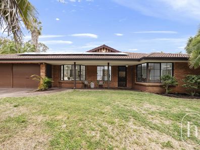 30 MAREE PLACE, Gnangara WA 6077