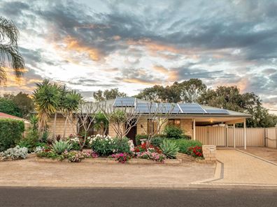 76 Brookland Loop, Dunsborough WA 6281