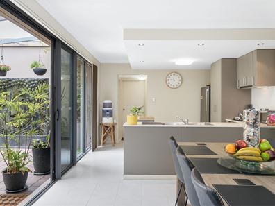 12/183 Marmion Street, Fremantle WA 6160