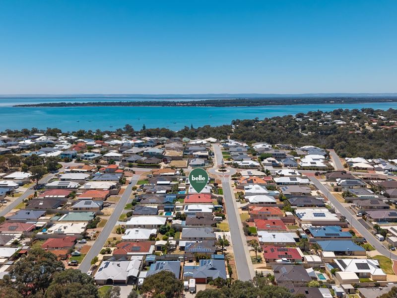 8 Cunderdin Loop, Dawesville