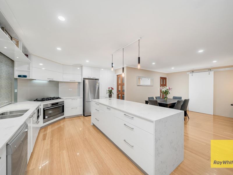 26 Gaby Way, Marangaroo