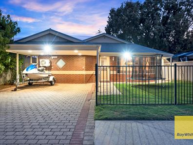 26 Gaby Way, Marangaroo WA 6064