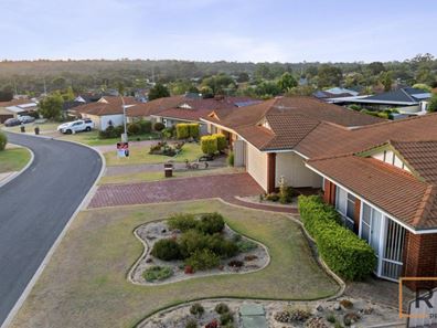 23 Sherlock Rise, Carramar WA 6031