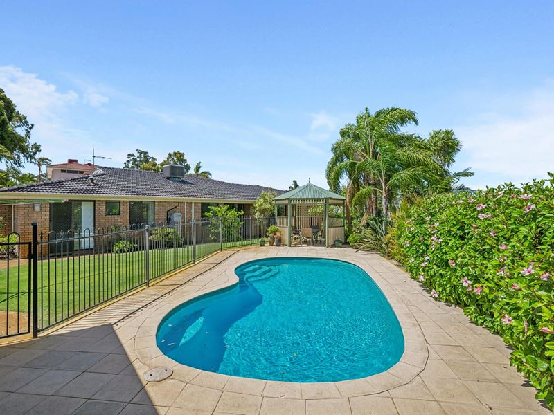 6 Coleridge Place, North Lake WA 6163
