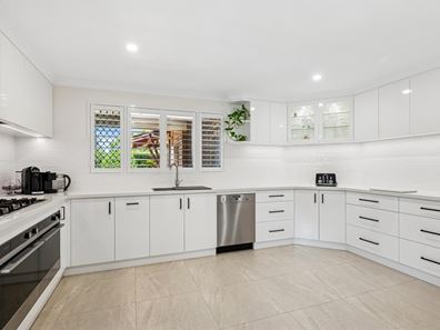 6 Coleridge Place, North Lake WA 6163