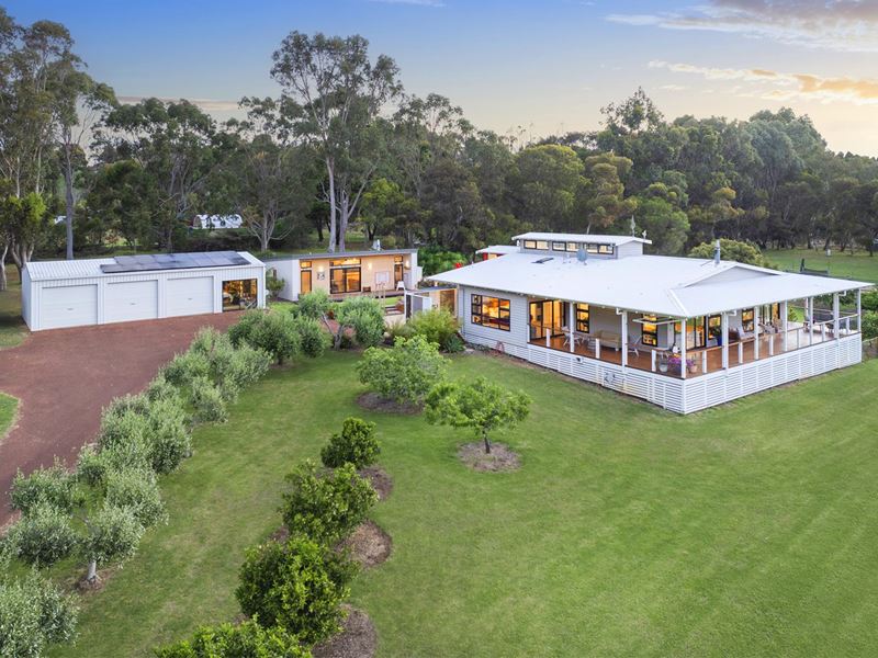 10 Agonis Close, Margaret River