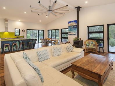 10 Agonis Close, Margaret River WA 6285
