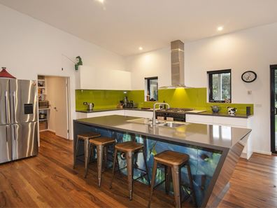 10 Agonis Close, Margaret River WA 6285