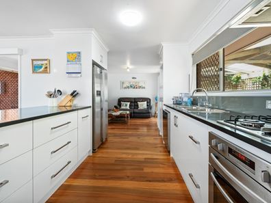9 Mayne Place, Tarcoola Beach WA 6530