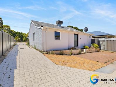 8B Fernhurst, Balga WA 6061