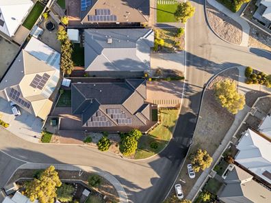 15 Mayfield Drive, Brabham WA 6055