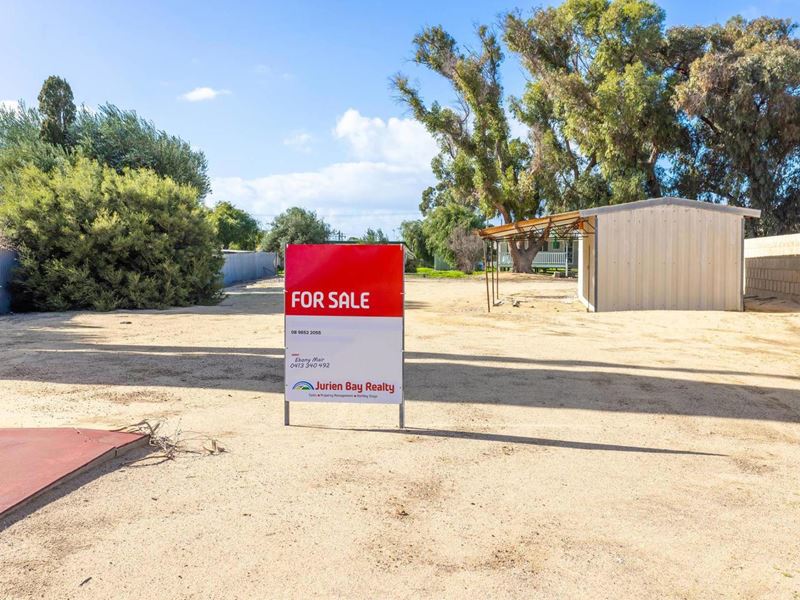 72 Thomas Street, Leeman WA 6514