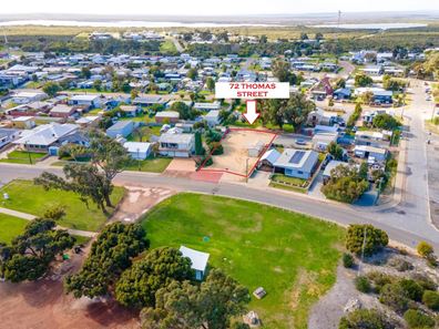 72 Thomas Street, Leeman WA 6514