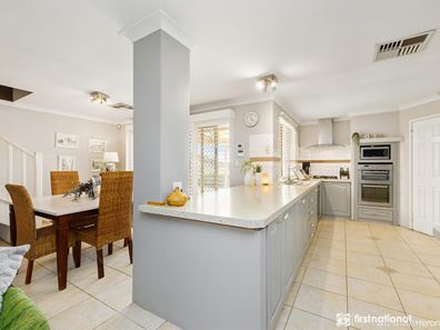 10 BREEN PLACE, Bateman WA 6150