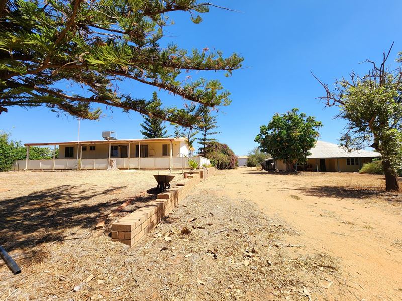 178 South River Road, Carnarvon WA 6701