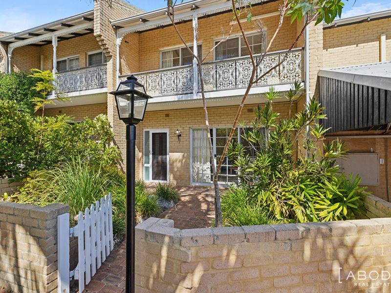 2/219 Barker Road, Subiaco