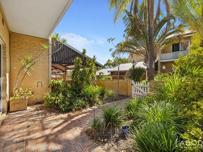 2/219 Barker Road, Subiaco WA 6008