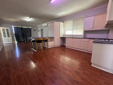 18 Braeside Road, Katanning WA 6317