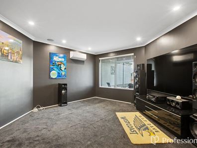 34 Colesbrook Drive, Byford WA 6122