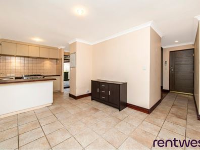 82 Ewart Street, Midland WA 6056