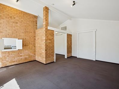 21 Hybanthus Road, Riverton WA 6148