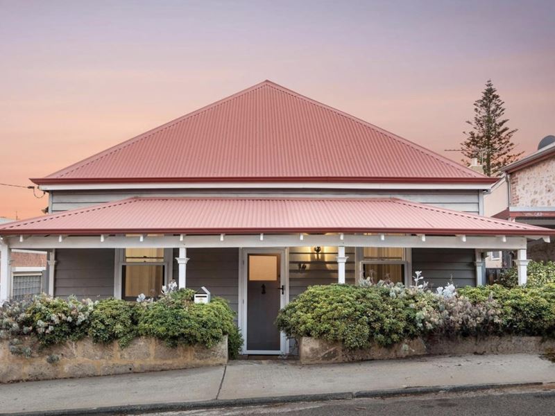 16 Staples Street, North Fremantle WA 6159