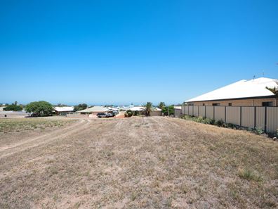 33 Quayside Vista, Drummond Cove WA 6532