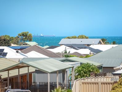 33 Quayside Vista, Drummond Cove WA 6532