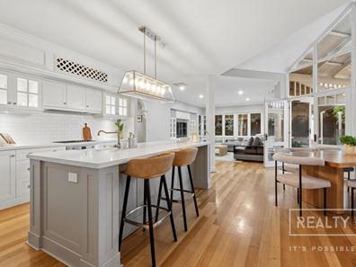33 Ash Grove, Duncraig WA 6023
