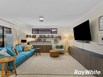 4/8 Binnar Court, Erskine WA 6210