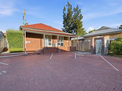 11 Hamilton Street, Subiaco WA 6008