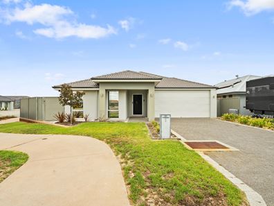 1 Landor Street, South Yunderup WA 6208