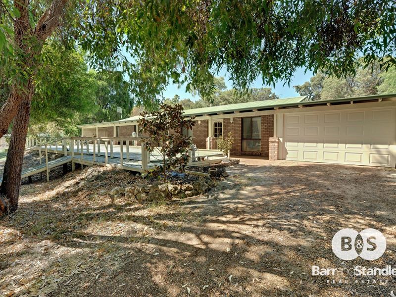 14 Windward Road, Leschenault WA 6233