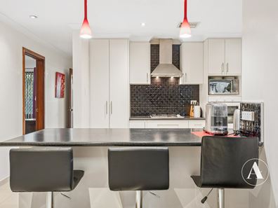 23 Silky Oak Lane, Willetton WA 6155