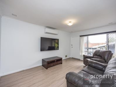 26C Greville Way, Girrawheen WA 6064