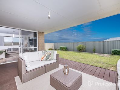 65 Myrlea Trail, Alkimos WA 6038