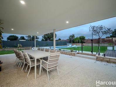 66 Moort Rise, Carramar WA 6031