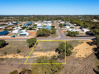 3 Tyford Road, Dongara WA 6525