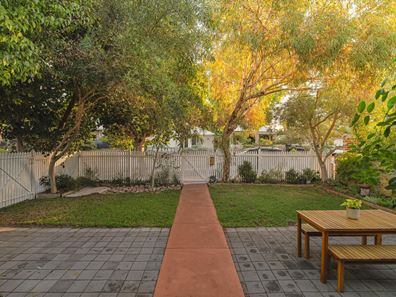 67 King William Street, Bayswater WA 6053